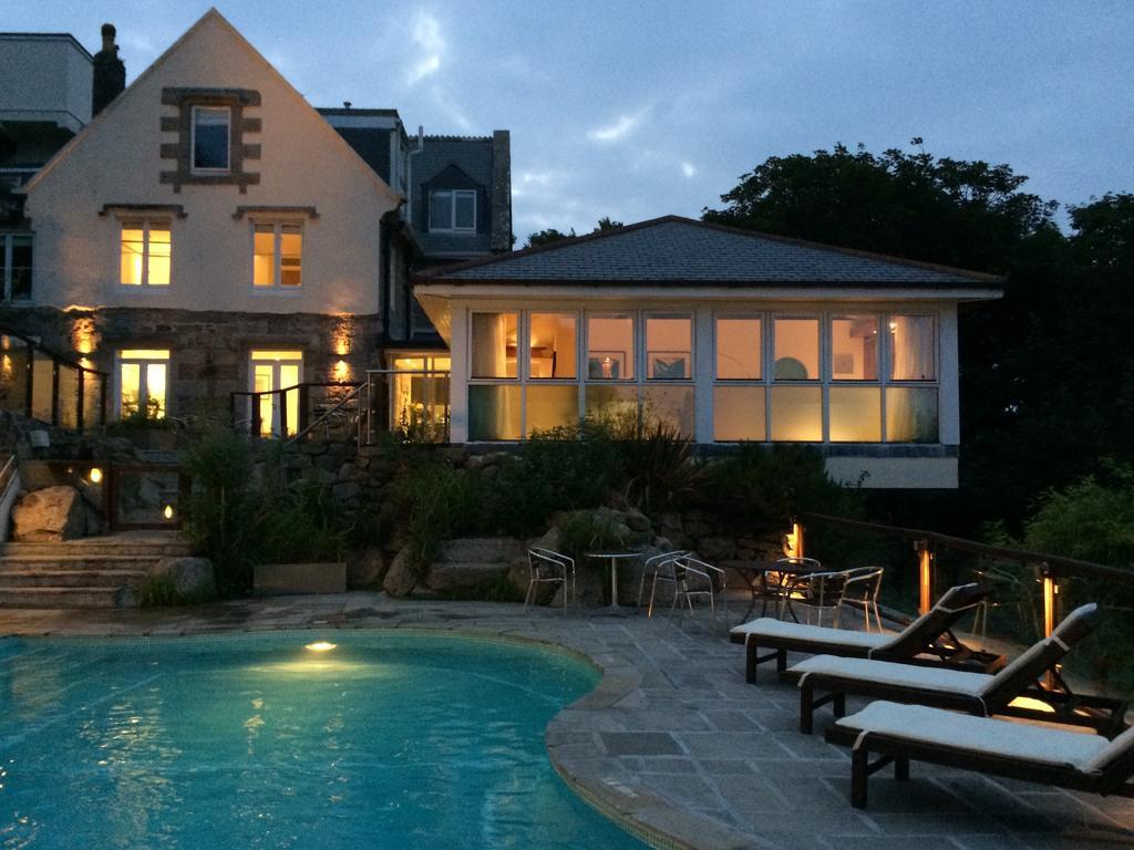 The Lamorna Cove Hotel เพนแซนซ์ ภายนอก รูปภาพ