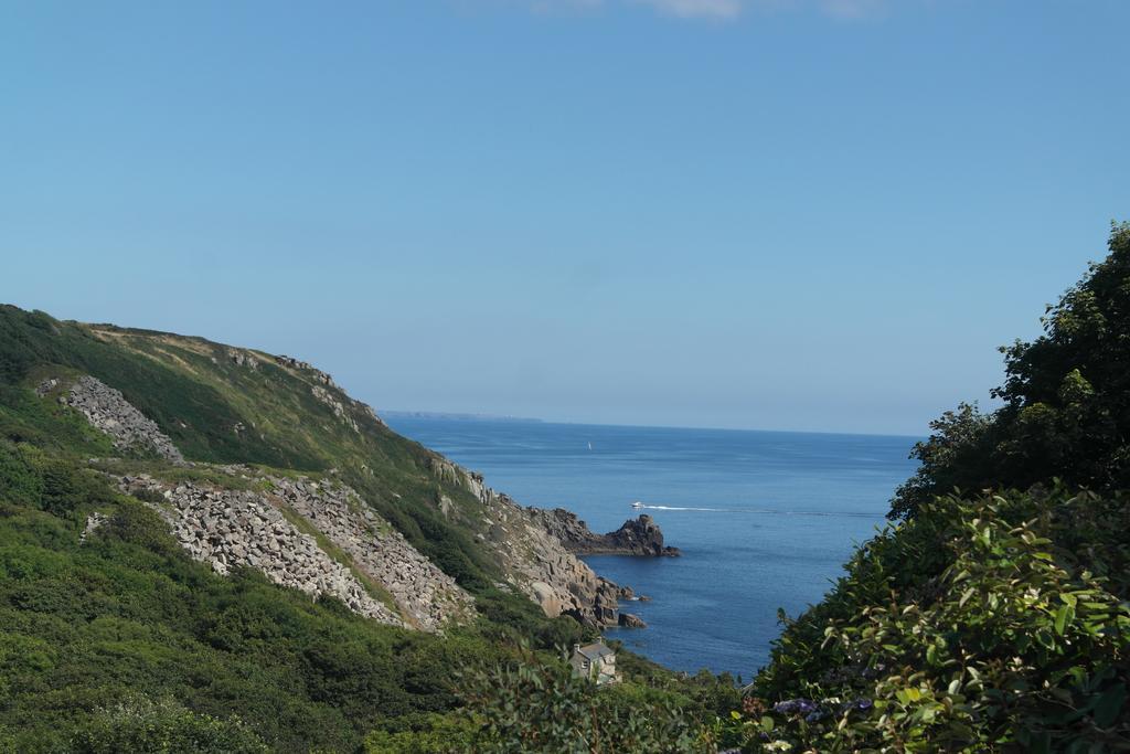 The Lamorna Cove Hotel เพนแซนซ์ ภายนอก รูปภาพ