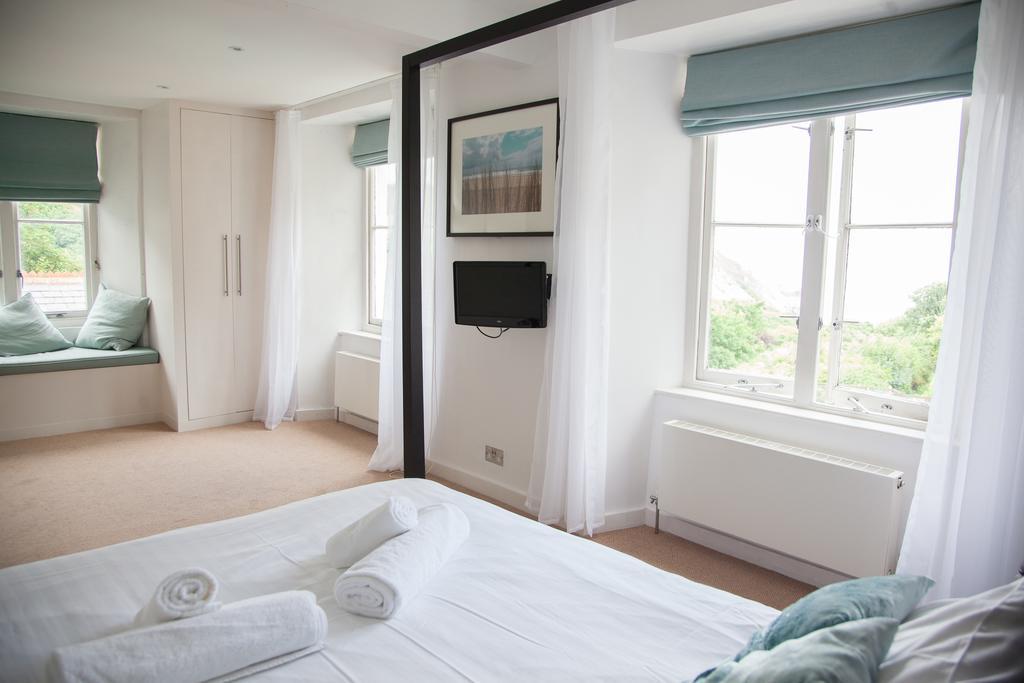 The Lamorna Cove Hotel เพนแซนซ์ ภายนอก รูปภาพ