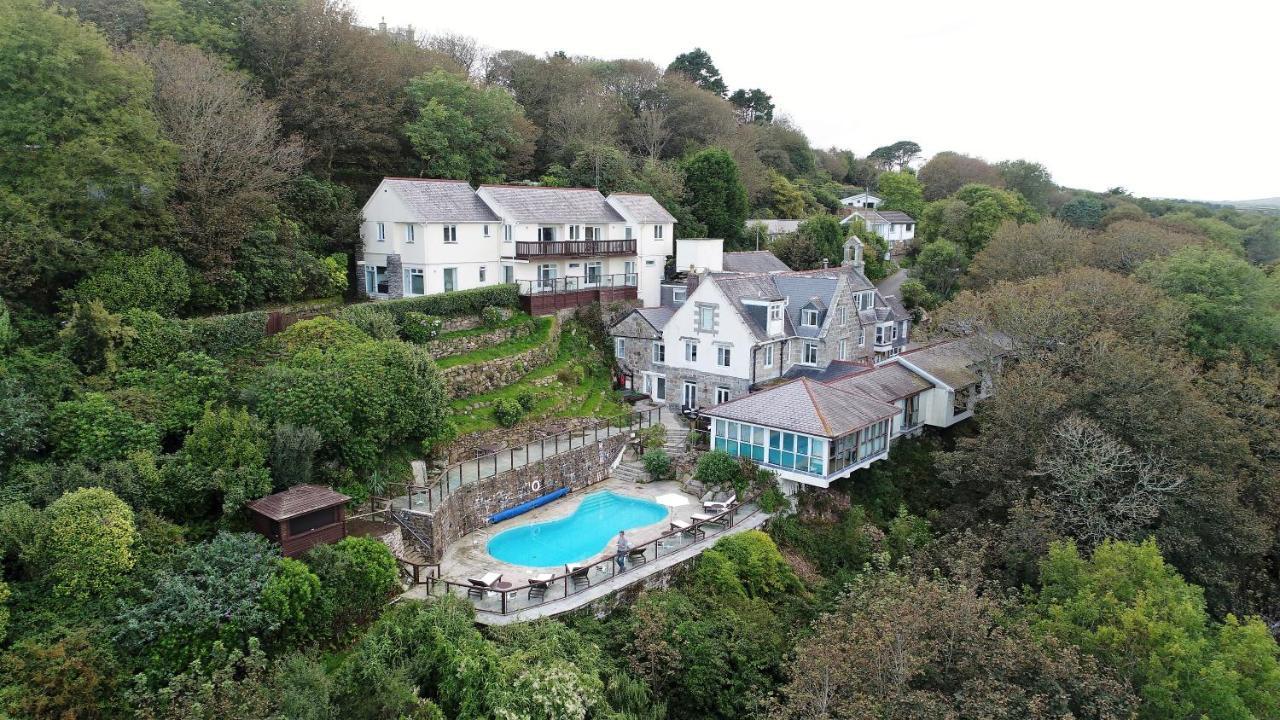 The Lamorna Cove Hotel เพนแซนซ์ ภายนอก รูปภาพ